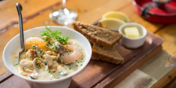 Seafood Chowder-food tasting-walking tour-Galway-Ireland