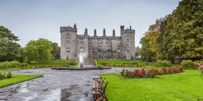 shenanigans-walks-kilkenny-castle-and-lush-heritage-gardensa-memorable-stop-on-the-tour-irelands-ancient-east